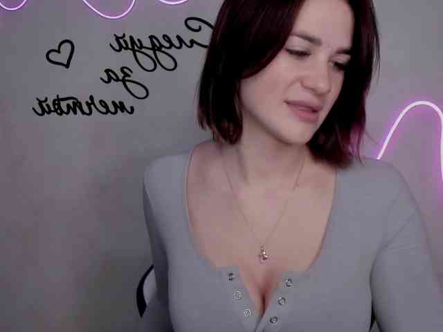 EllyBurton webcam