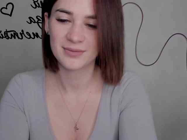 EllyBurton webcam