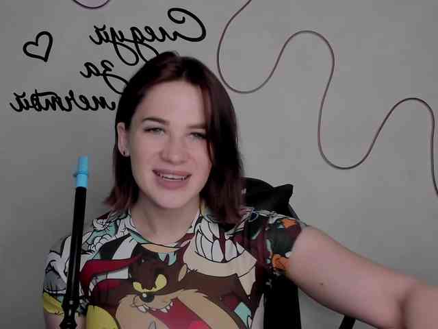 EllyBurton webcam