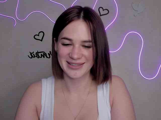 EllyBurton webcam