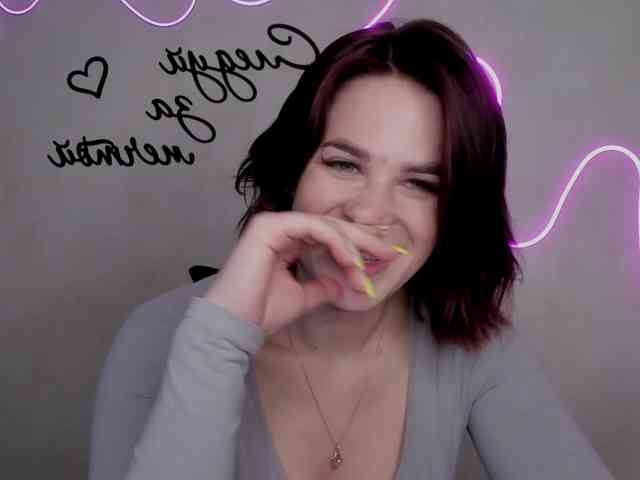 EllyBurton webcam