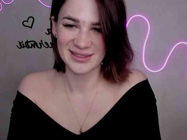 EllyBurton webcam