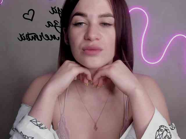 EllyBurton webcam