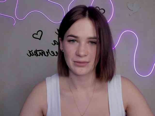 EllyBurton webcam