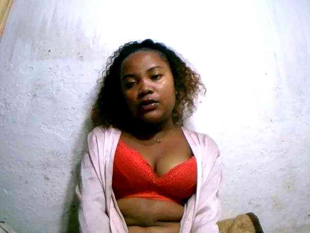 Nathasweete22 webcam
