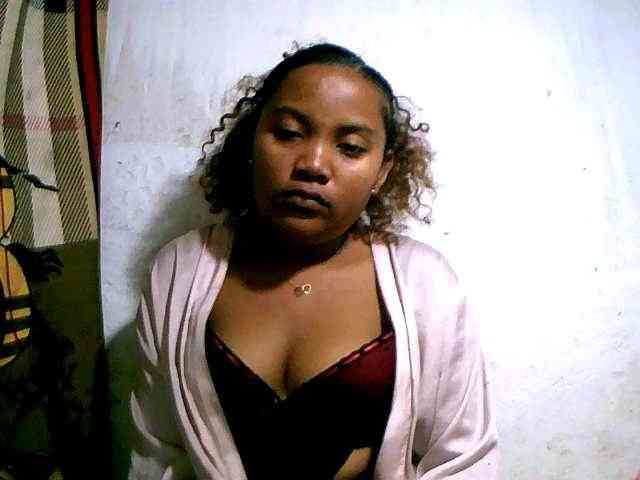 Nathasweete22 webcam