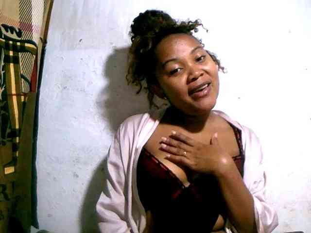 Nathasweete22 webcam