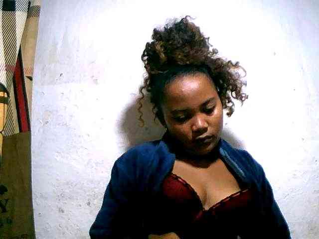 Nathasweete22 webcam