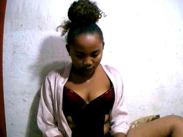 Nathasweete22 webcam