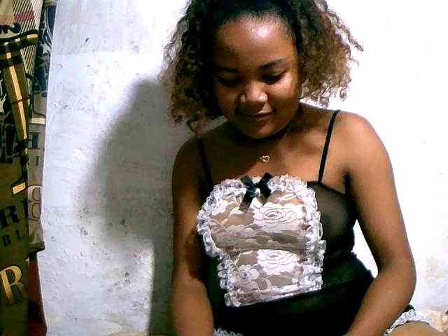 Nathasweete22 webcam