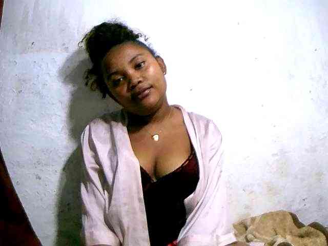 Nathasweete22 webcam