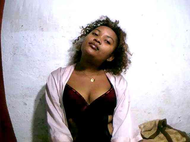 Nathasweete22 webcam