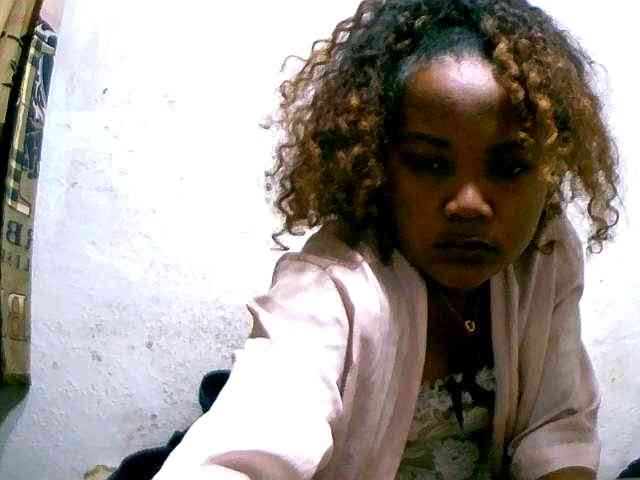 Nathasweete22 webcam