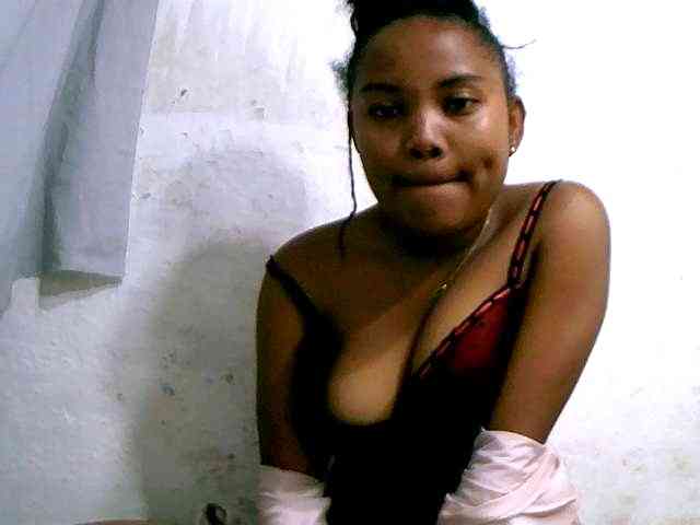 Nathasweete22 webcam