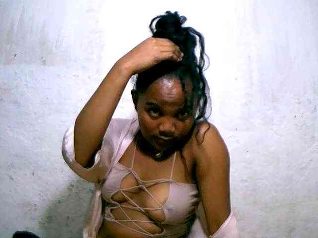 Nathasweete22 webcam