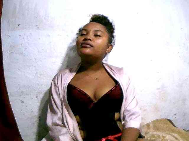 Nathasweete22 webcam