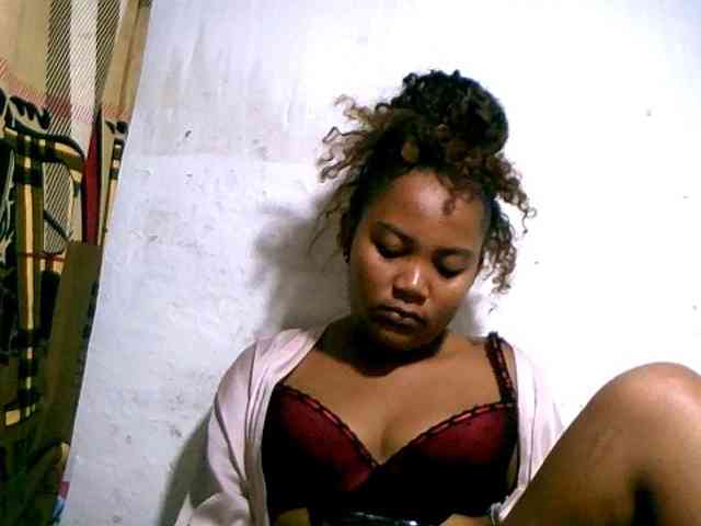 Nathasweete22 webcam