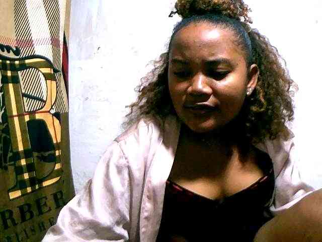 Nathasweete22 webcam