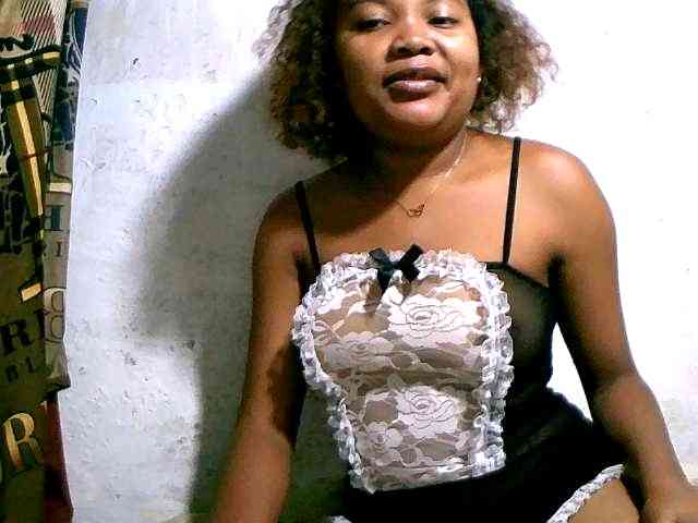 Nathasweete22 webcam