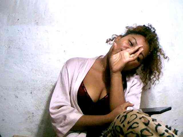 Shaved teens, Shaved ebony, Group chat for 20 39 tokens, Full privates for ..., anal fisting 11