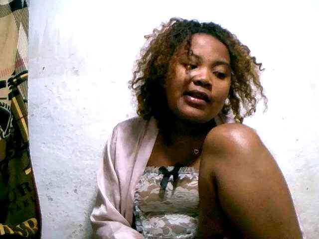 Nathasweete22 webcam