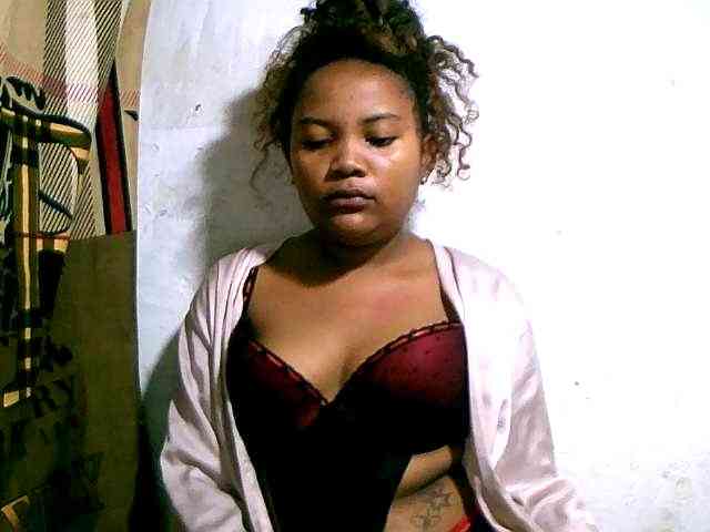 Nathasweete22 webcam