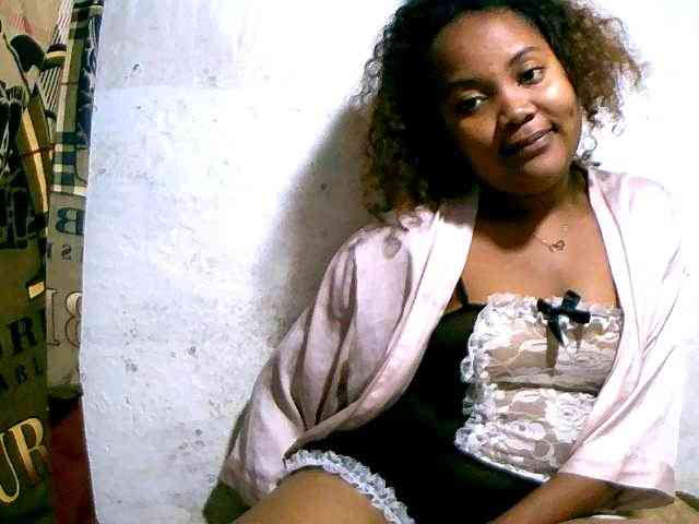Nathasweete22 webcam