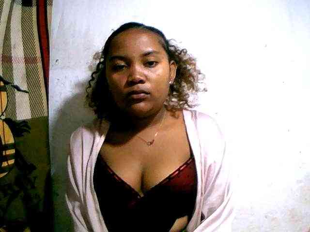 Nathasweete22 webcam