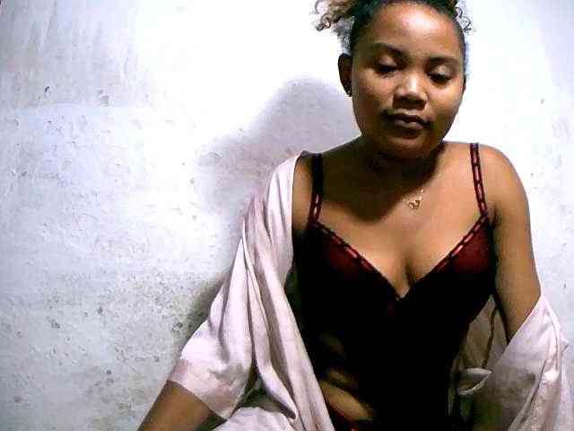 Nathasweete22 webcam