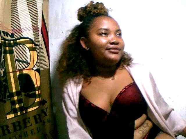 Nathasweete22 webcam