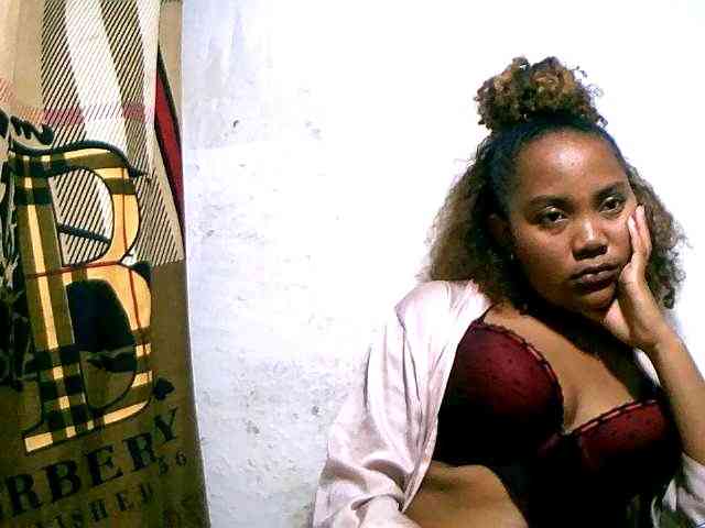 Nathasweete22 webcam
