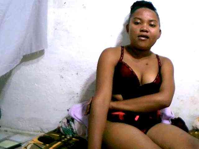 Nathasweete22 webcam