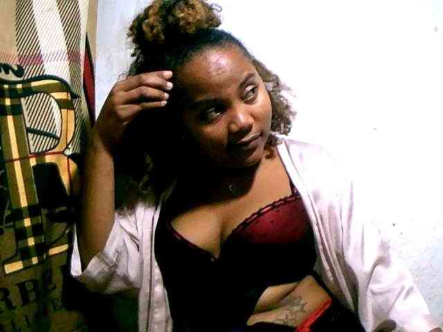 Nathasweete22 webcam