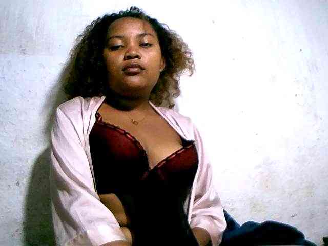 Nathasweete22 webcam