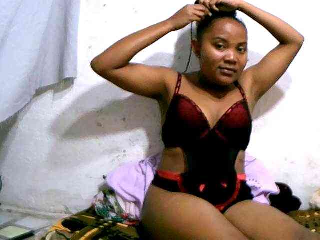Nathasweete22 webcam