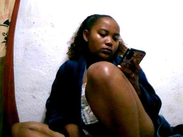 Nathasweete22 webcam