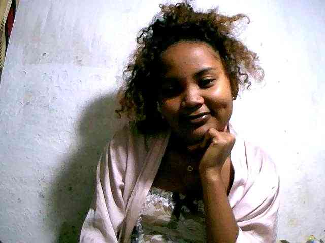 Nathasweete22 webcam