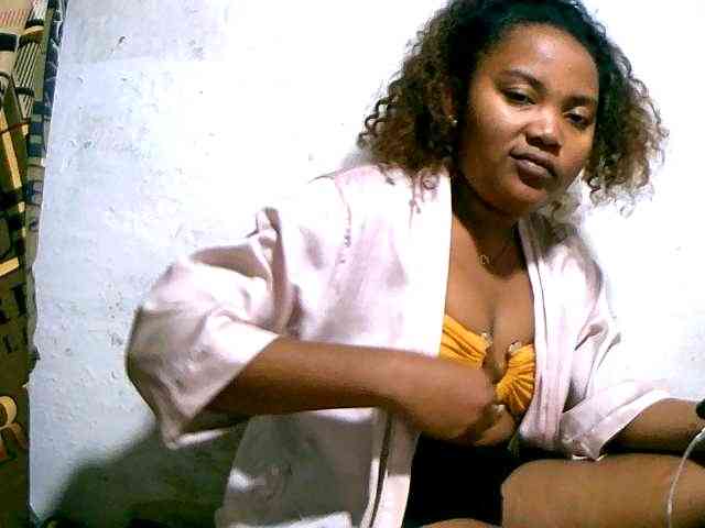 Nathasweete22 webcam