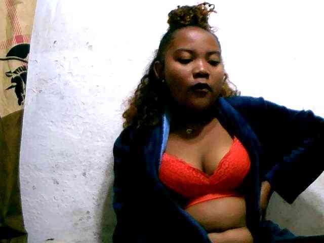 Nathasweete22 webcam