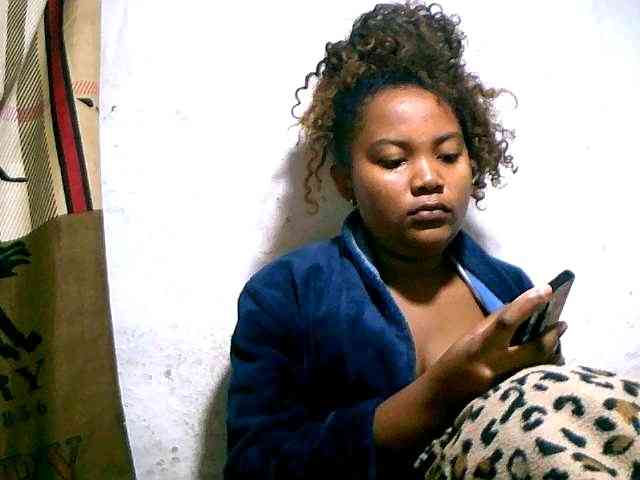 Nathasweete22 webcam