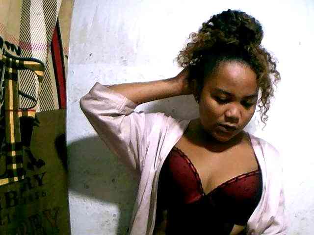 Nathasweete22 webcam