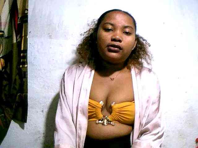 Nathasweete22 webcam