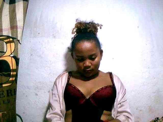 Nathasweete22 webcam