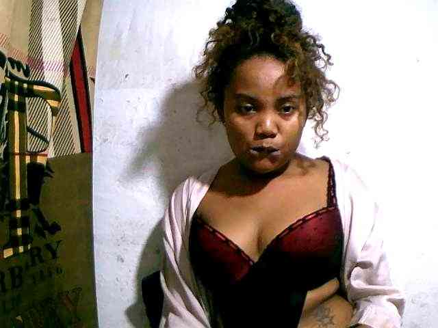 Nathasweete22 webcam