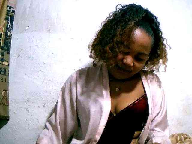 Nathasweete22 webcam