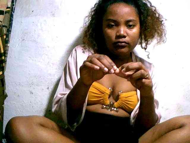 Nathasweete22 webcam