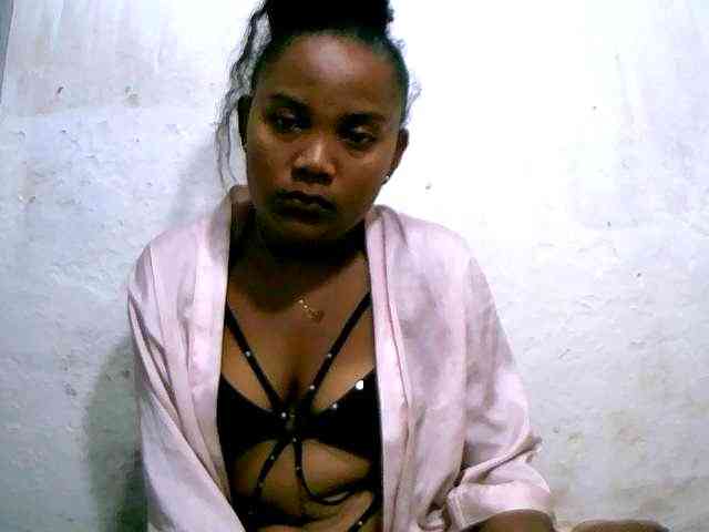 Nathasweete22 webcam