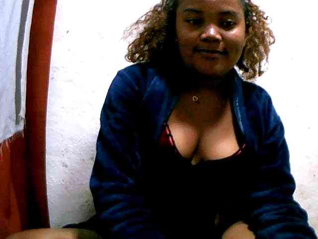 Nathasweete22 webcam