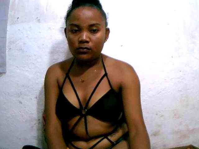 Nathasweete22 webcam