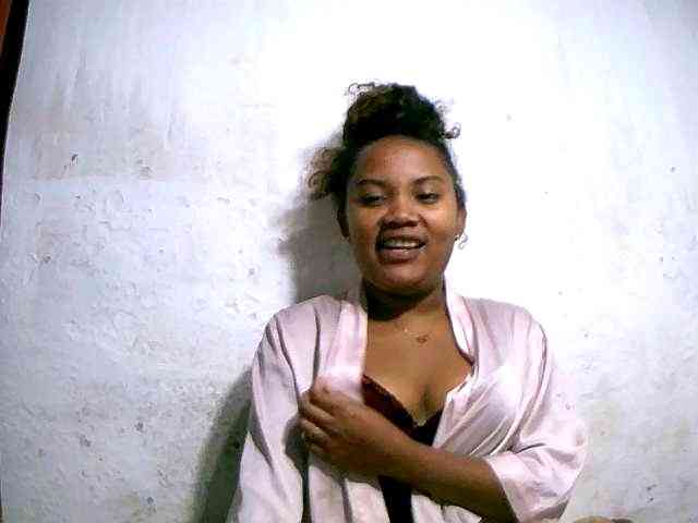 Nathasweete22 webcam